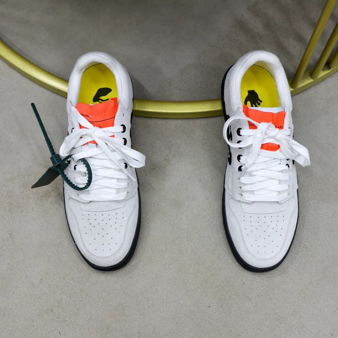 Men's shoes: 462💰💶【off-white】👫 Original one-to-one replica, high-end quality🥳The latest model has not been listed on the official website yet, the top version. Fabric: Imported original leather splicing Lining: Imported breathable mesh Outsole: Original rubber soft, light and wear-resistant Outsole Male 38-44 (customized for 45 and 46)